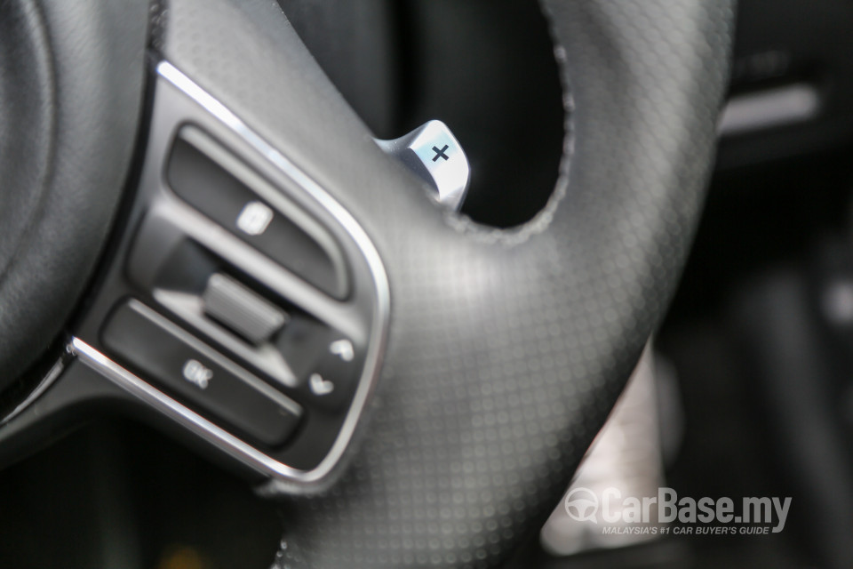 Kia Sportage QL (2016) Interior