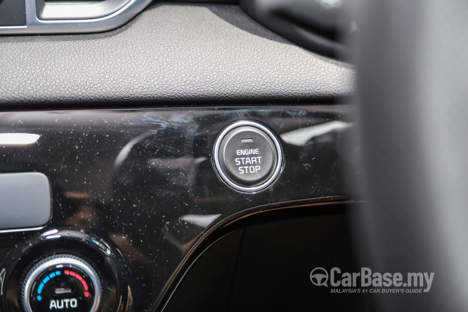 Kia Sportage QL (2016) Interior