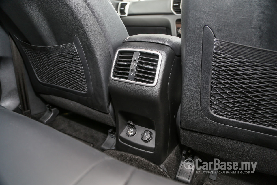 Kia Sportage QL (2016) Interior