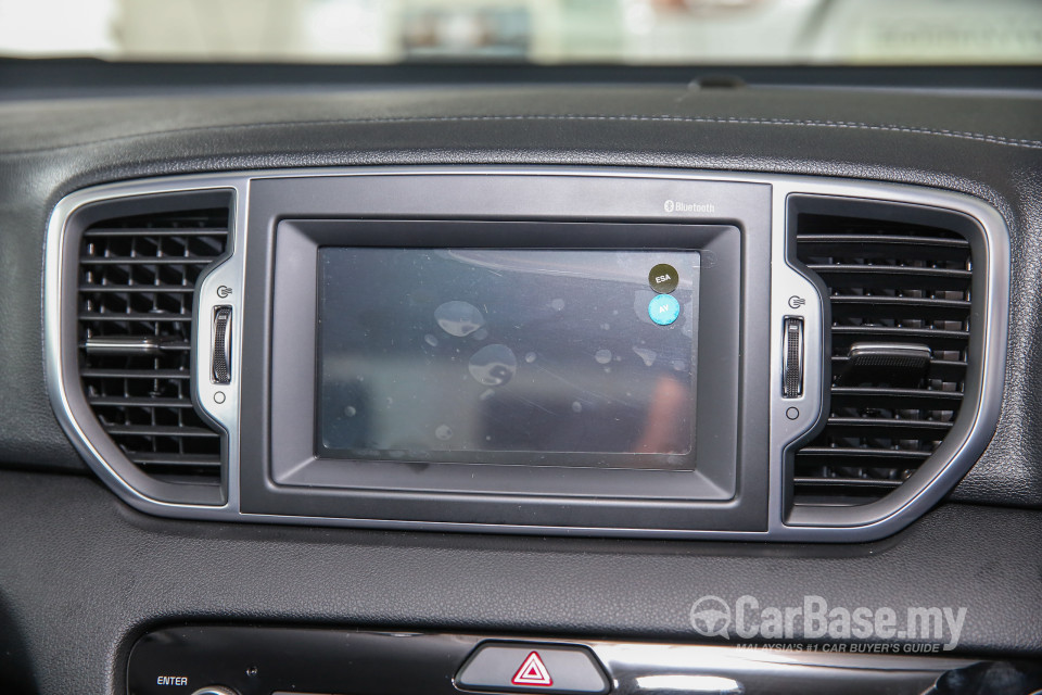 Kia Sportage QL (2016) Interior