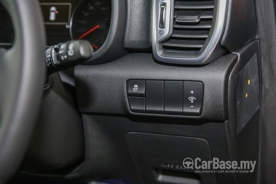 Kia Sportage QL (2016) Interior