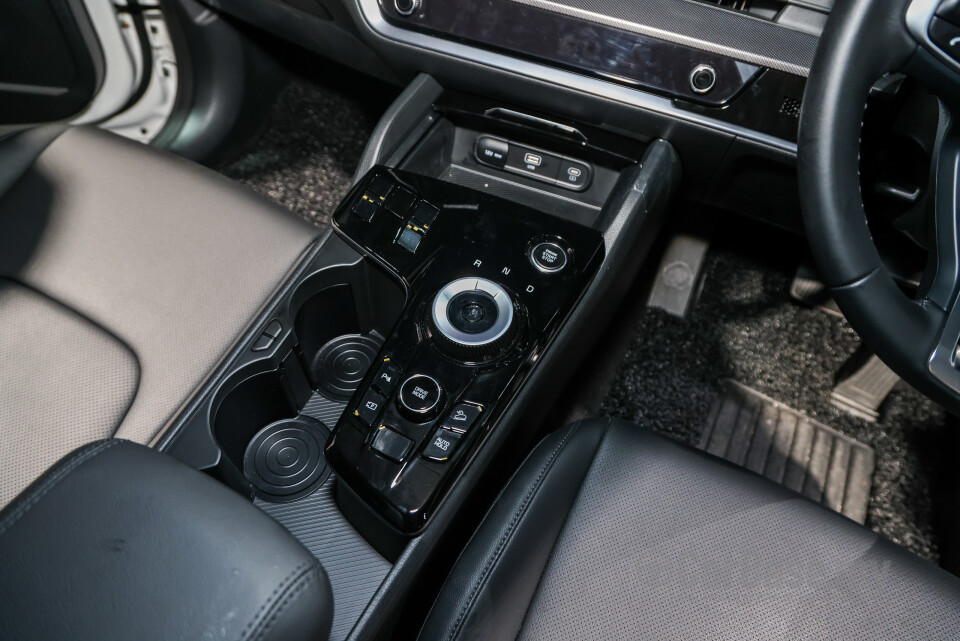 Kia Sportage NQ5 (2024) Interior
