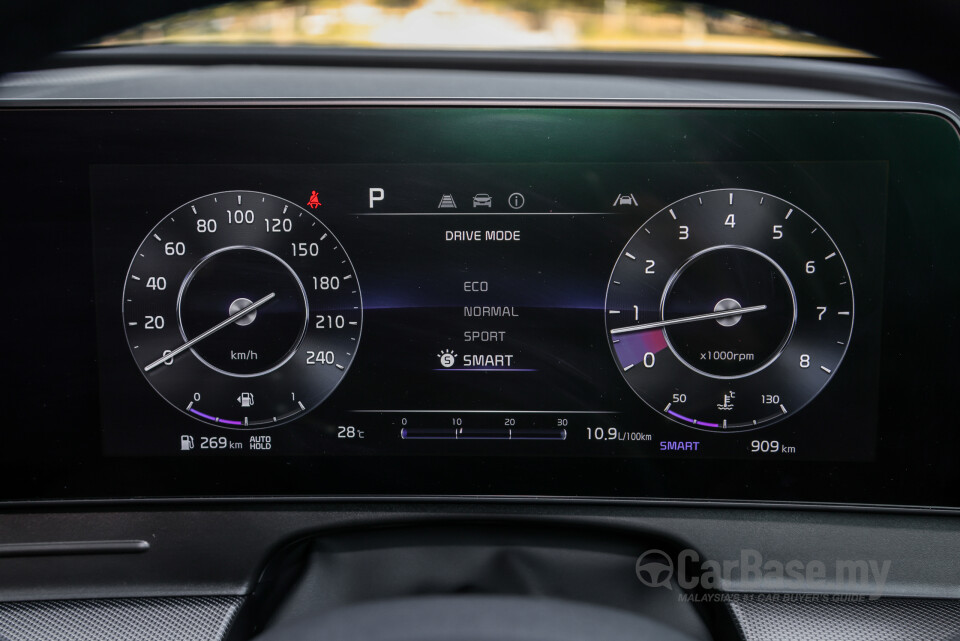 Kia Sportage NQ5 (2024) Interior
