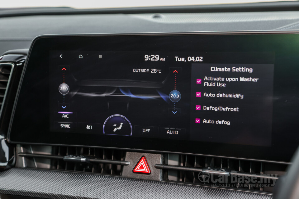 Kia Sportage NQ5 (2024) Interior