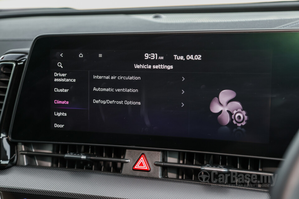 Kia Sportage NQ5 (2024) Interior