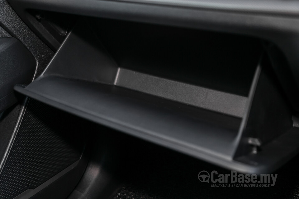 Kia Sportage NQ5 (2024) Interior