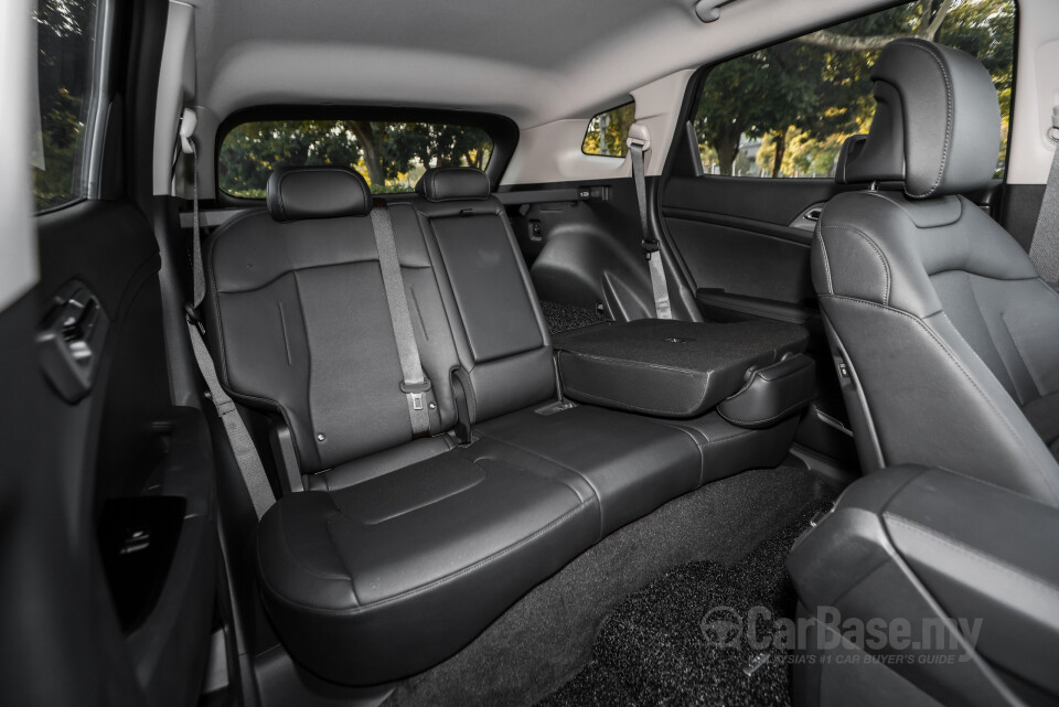 Kia Sportage NQ5 (2024) Interior