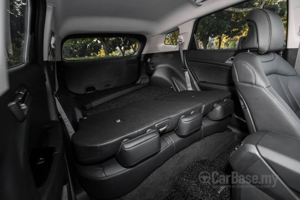 Kia Sportage NQ5 (2024) Interior