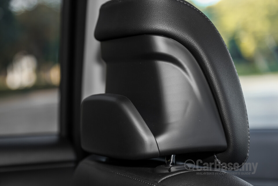 Kia Sportage NQ5 (2024) Interior