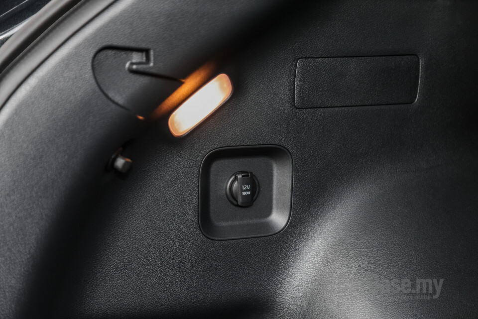 Kia Sportage NQ5 (2024) Interior