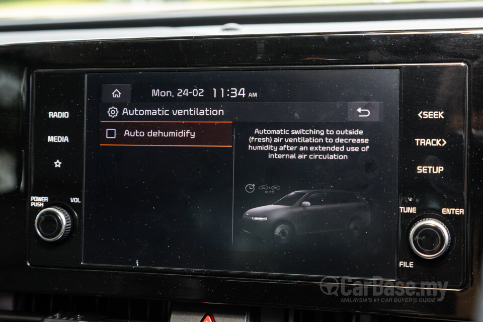 Kia Sportage NQ5 (2024) Interior