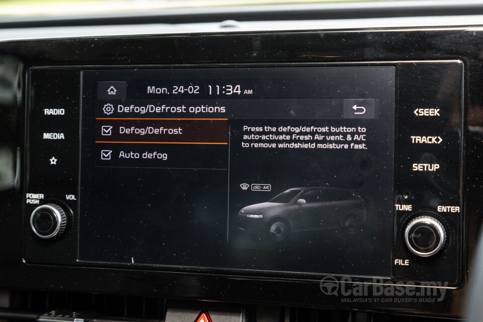 Kia Sportage NQ5 (2024) Interior