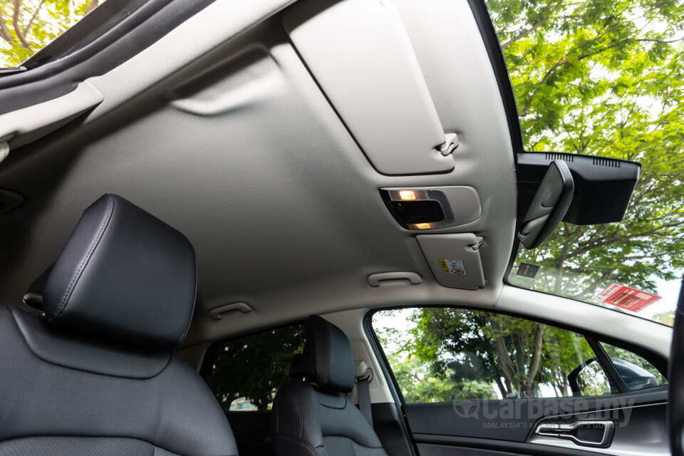 Kia Sportage NQ5 (2024) Interior