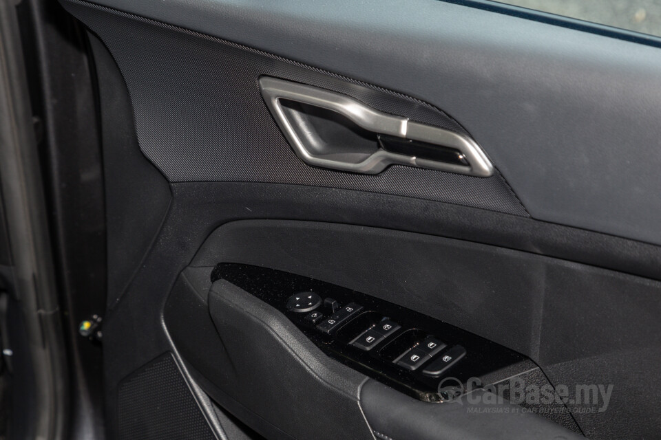 Kia Sportage NQ5 (2024) Interior