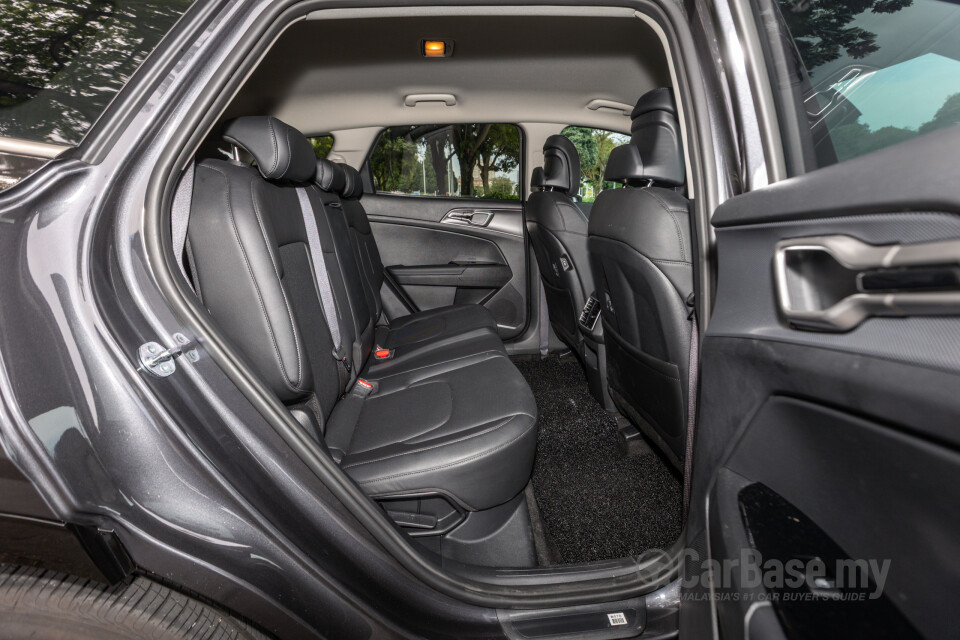 Kia Sportage NQ5 (2024) Interior