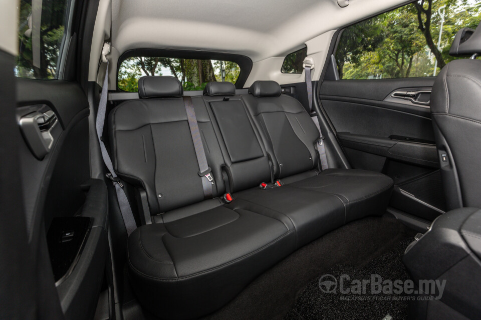 Kia Sportage NQ5 (2024) Interior
