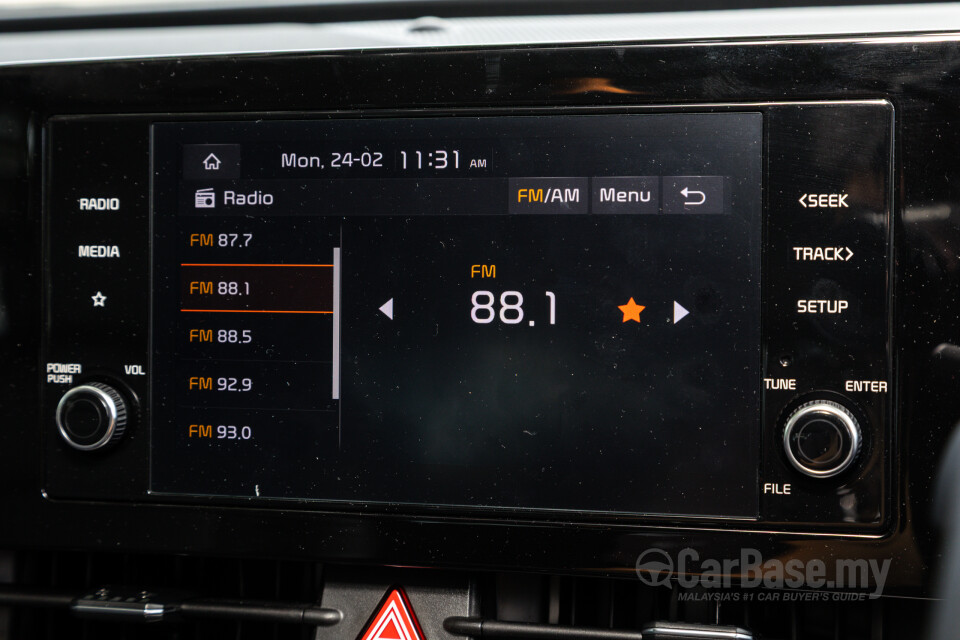Kia Sportage NQ5 (2024) Interior