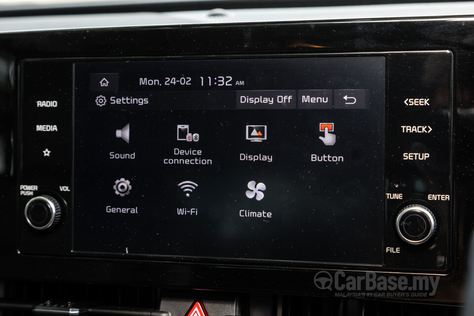 Kia Sportage NQ5 (2024) Interior