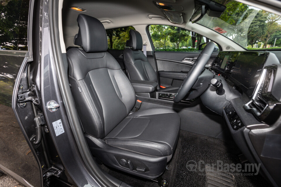 Kia Sportage NQ5 (2024) Interior