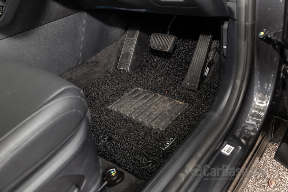 Kia Sportage NQ5 (2024) Interior