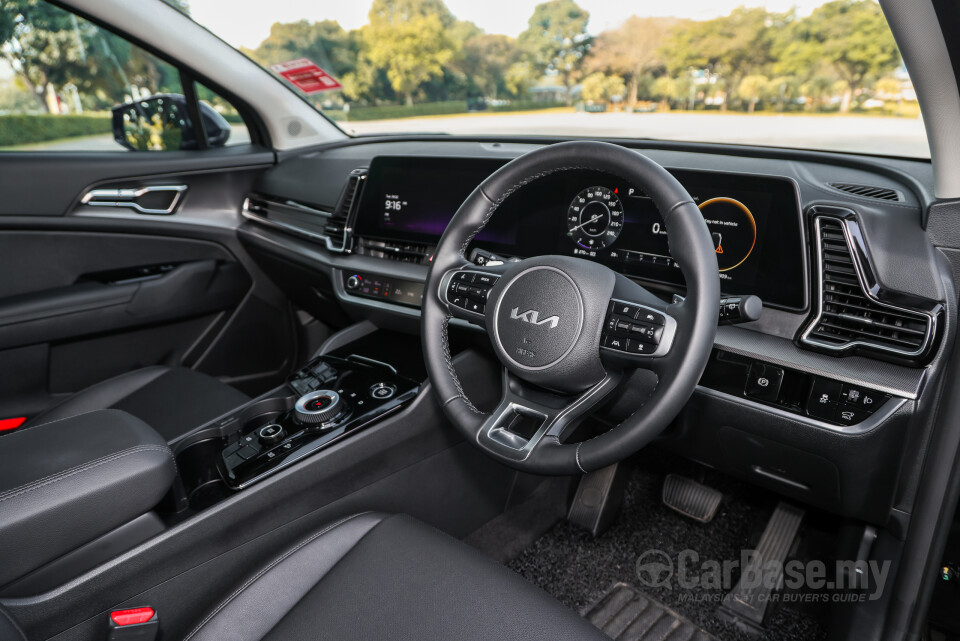 Kia Sportage NQ5 (2024) Interior