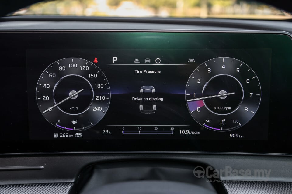 Kia Sportage NQ5 (2024) Interior