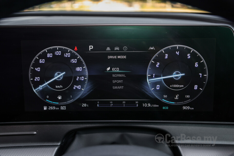 Kia Sportage NQ5 (2024) Interior