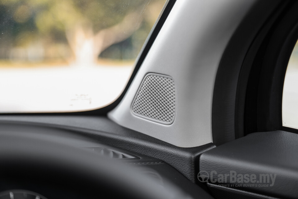 Kia Sportage NQ5 (2024) Interior