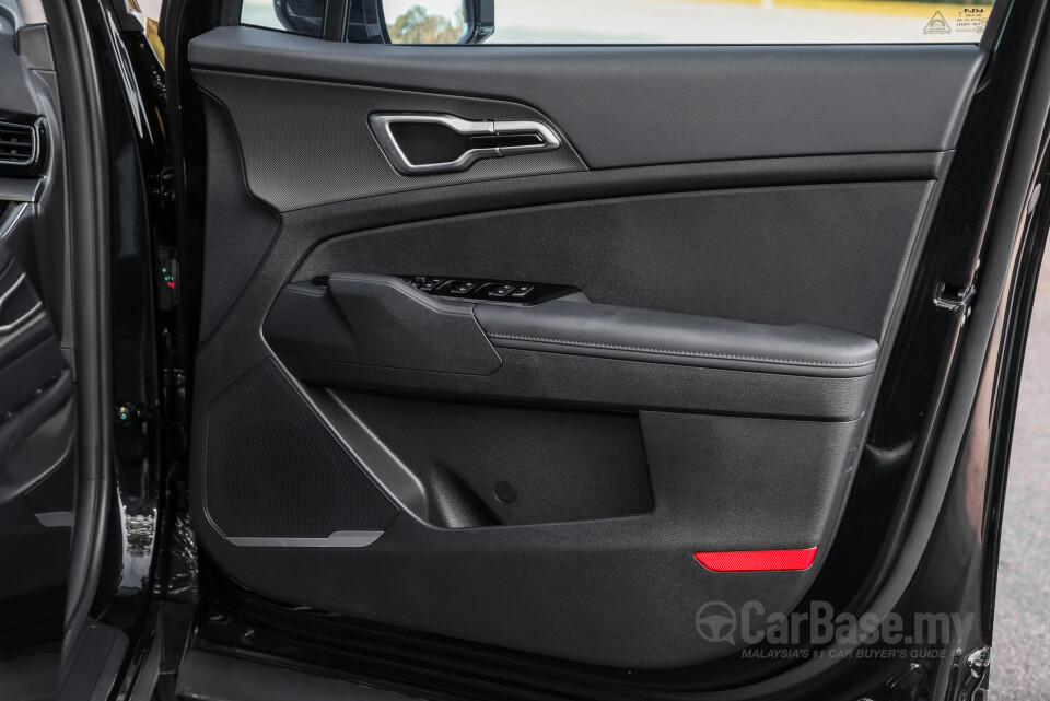 Kia Sportage NQ5 (2024) Interior