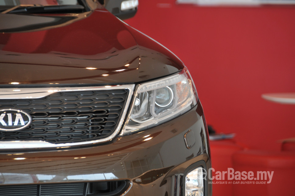 Kia Sorento Mk2 Facelift (2013) Exterior