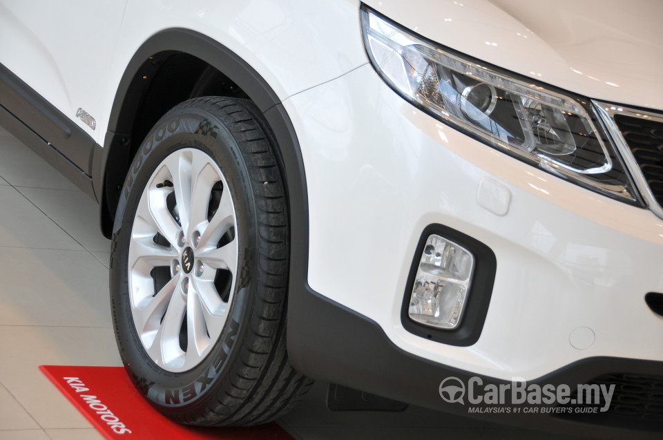 Kia Sorento Mk2 Facelift (2013) Exterior