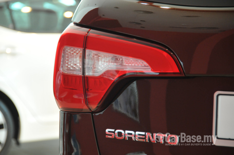 Kia Sorento Mk2 Facelift (2013) Exterior