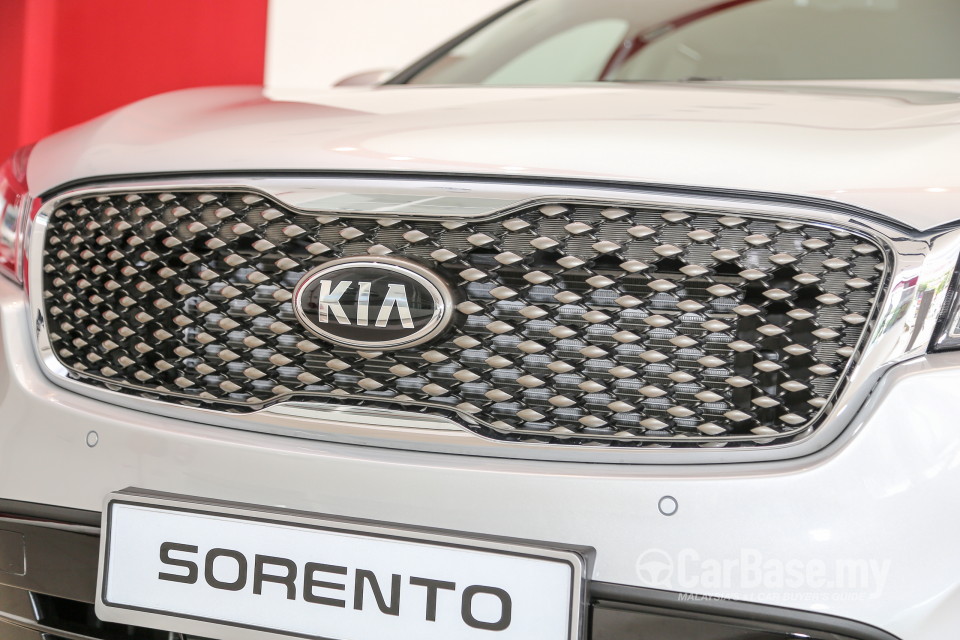 Kia Sorento UM (2016) Exterior