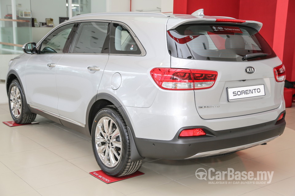 Kia Sorento UM (2016) Exterior
