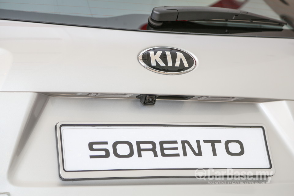 Kia Sorento UM (2016) Exterior