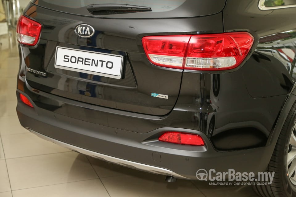 Kia Sorento UM (2016) Exterior