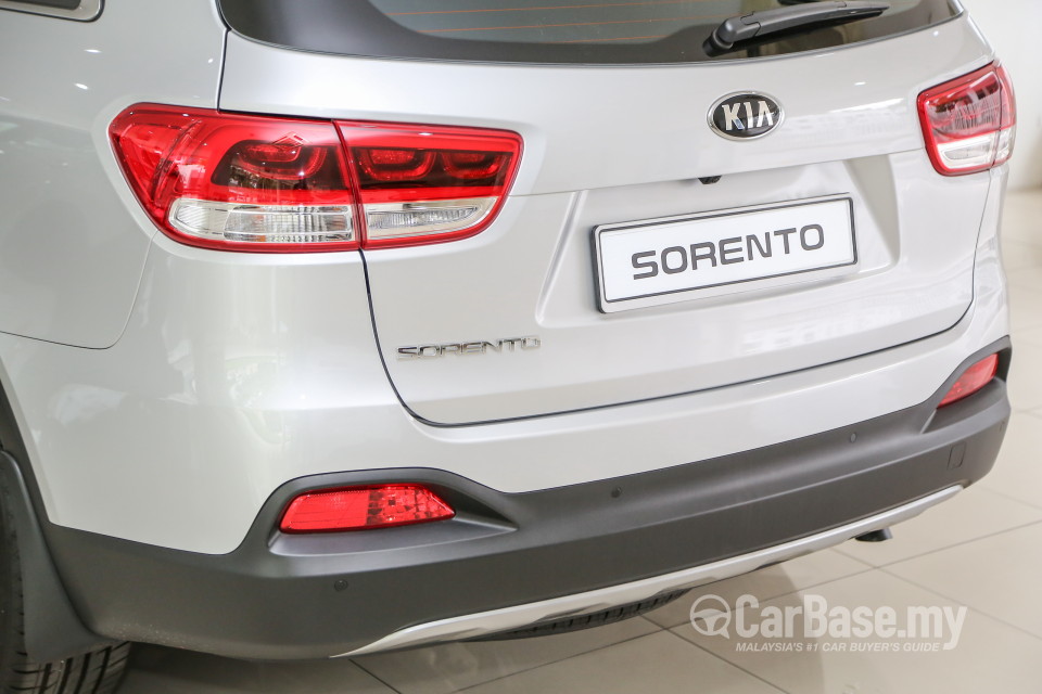 Kia Sorento UM (2016) Exterior