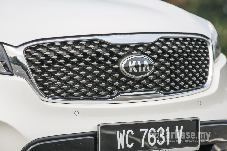 Kia Sorento UM (2016) Exterior