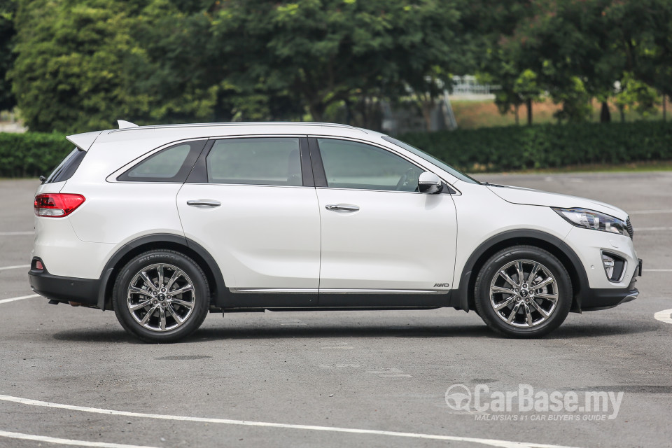 Kia Sorento UM (2016) Exterior