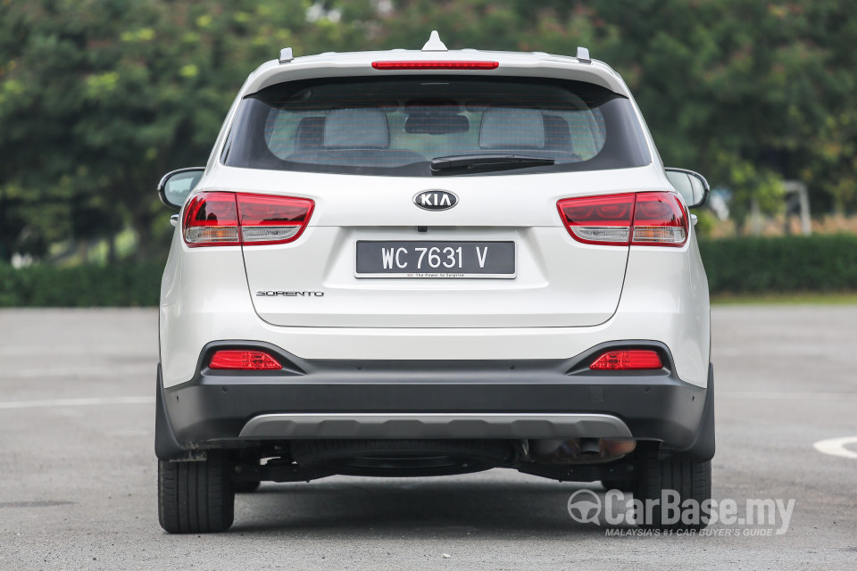 Kia Sorento UM (2016) Exterior