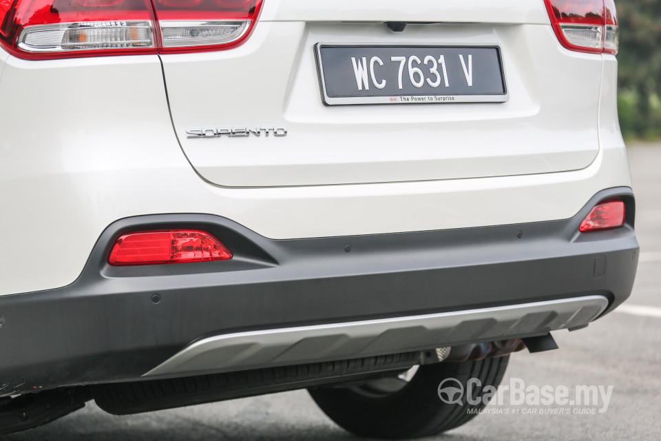 Kia Sorento UM (2016) Exterior