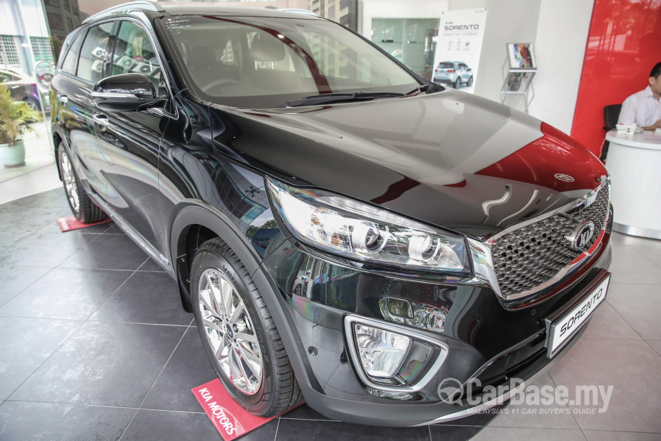 Kia Sorento UM (2016) Exterior
