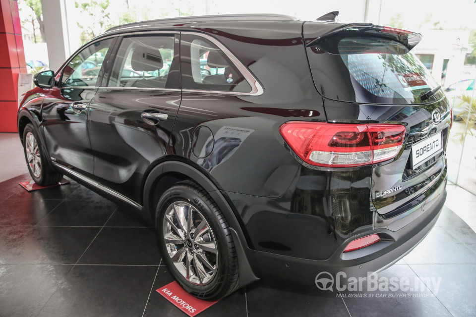 Kia Sorento UM (2016) Exterior