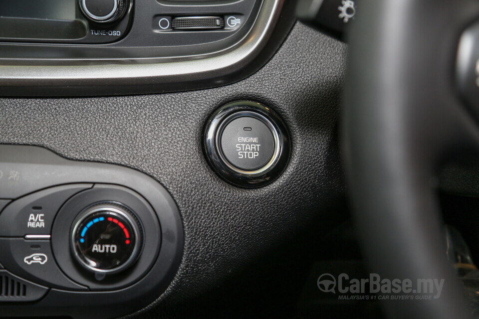 Volkswagen Vento Mk5 facelift (2016) Interior