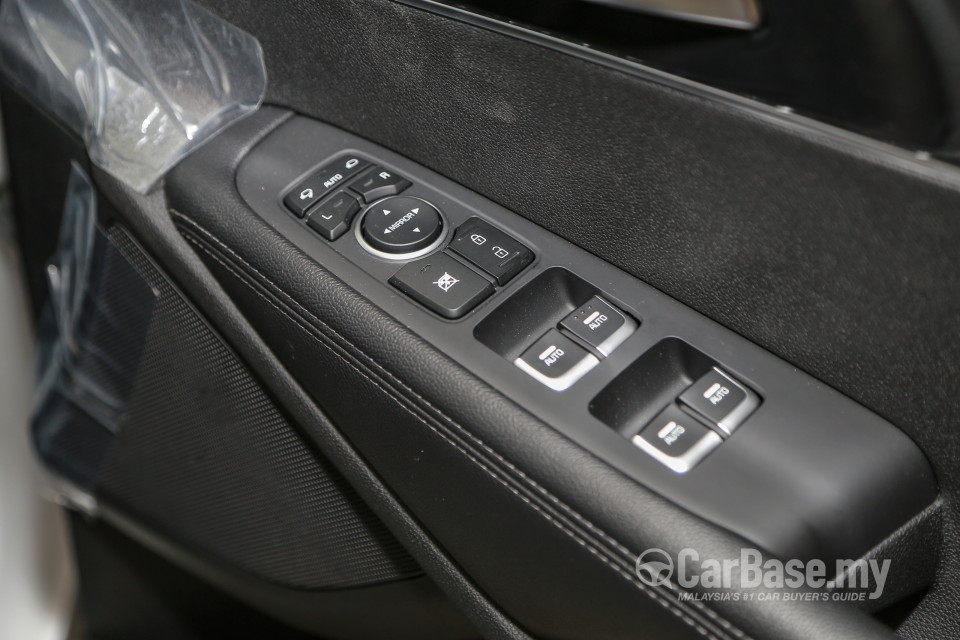 Kia Sorento UM (2016) Interior