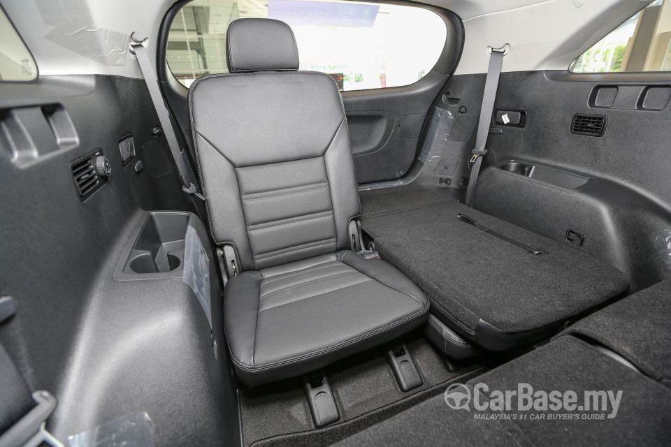 Kia Sorento UM (2016) Interior