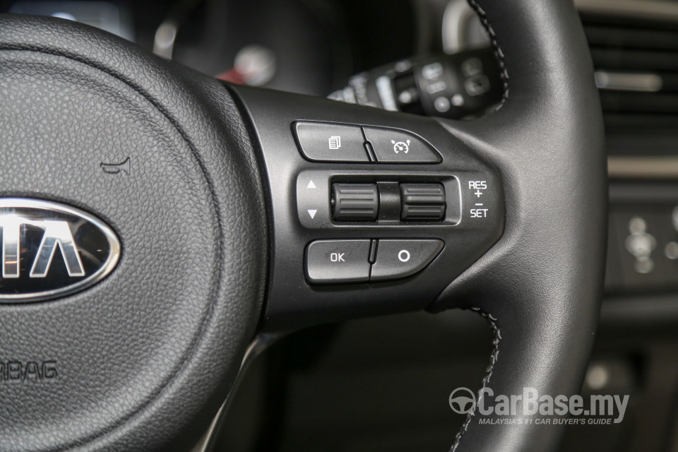 Kia Sorento UM (2016) Interior