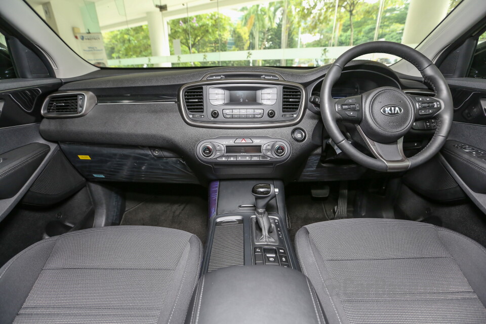 Volkswagen Vento Mk5 facelift (2016) Interior