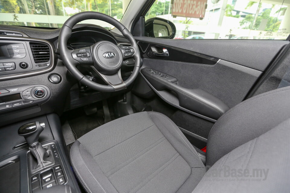 Audi A4 B9 (2016) Interior