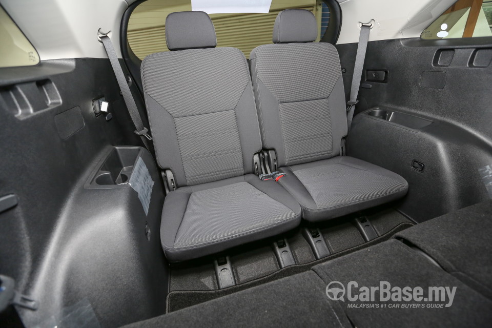 Kia Sorento UM (2016) Interior